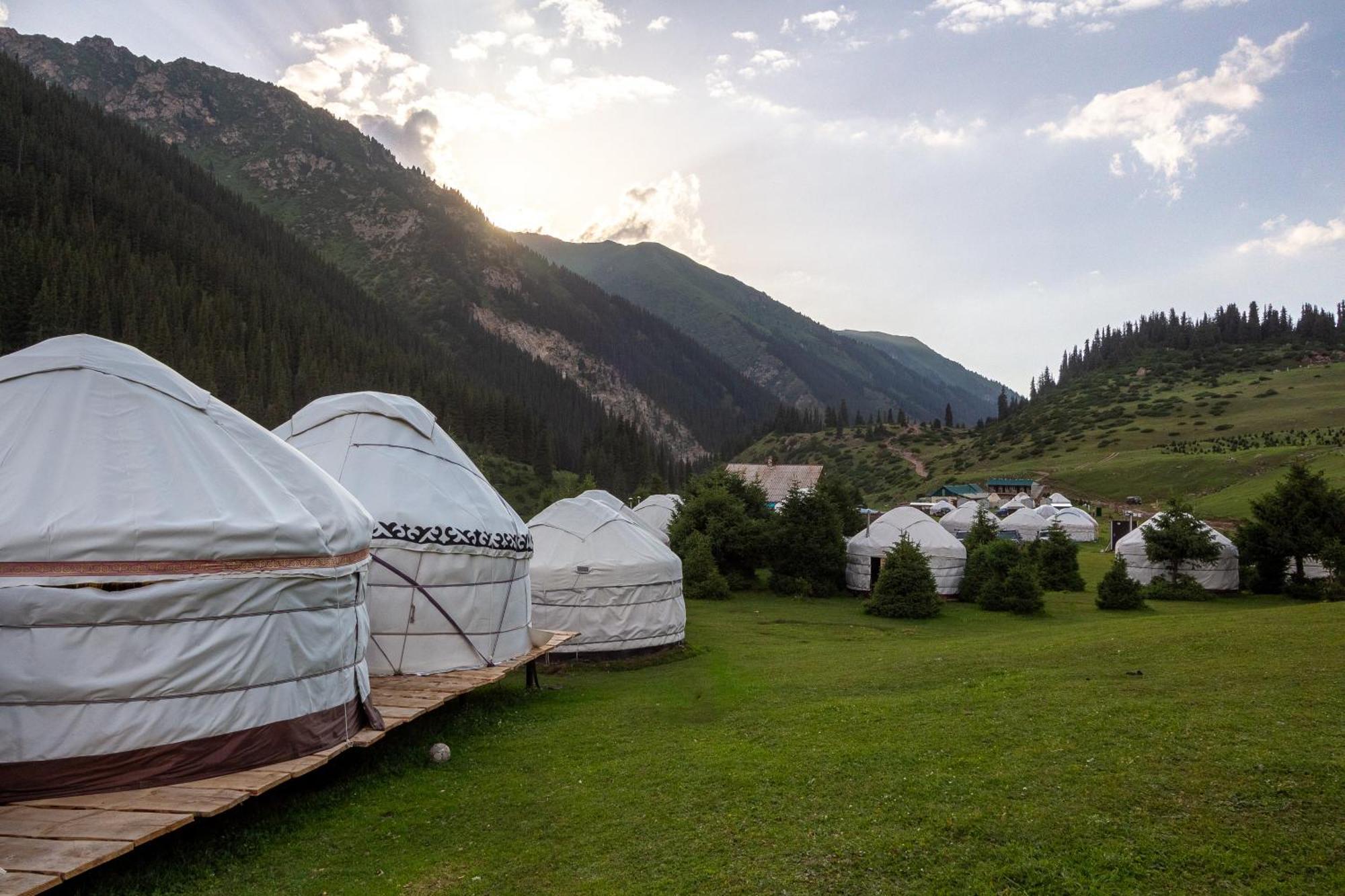 Hotel Eco Yurt Camp Arashan Teploklyuchenka Esterno foto
