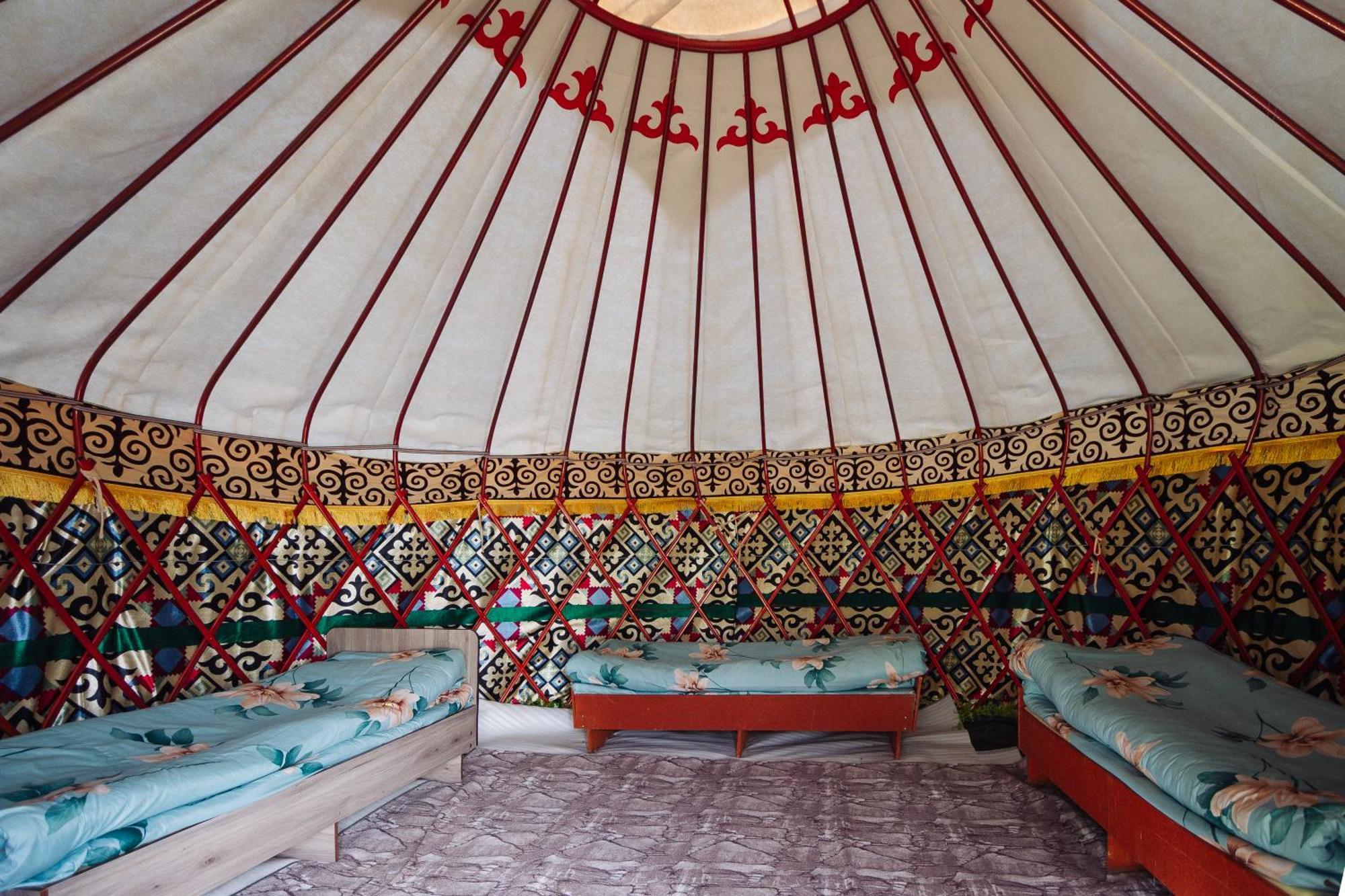Hotel Eco Yurt Camp Arashan Teploklyuchenka Esterno foto